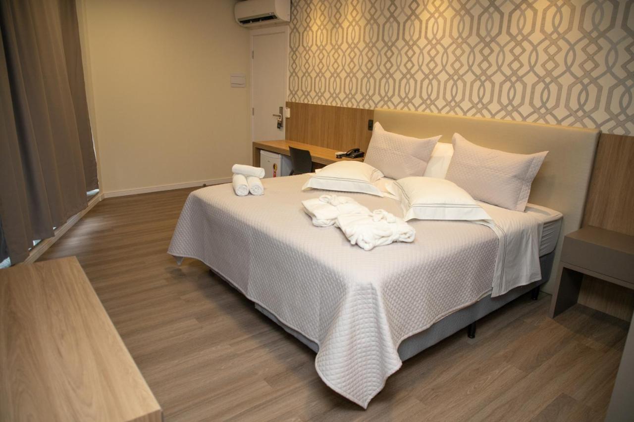 Hotel Zunino Palhoça Exteriör bild